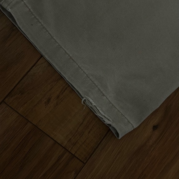 Relaxed Fit Khaki Pants 36x30 - Picture 2 of 5